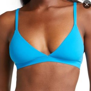 Skims fits everybody triangle bralette
